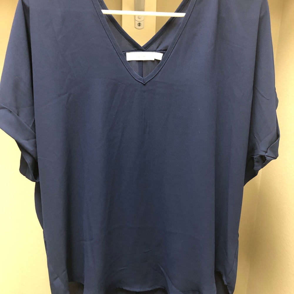 Short sleeve blue blouse